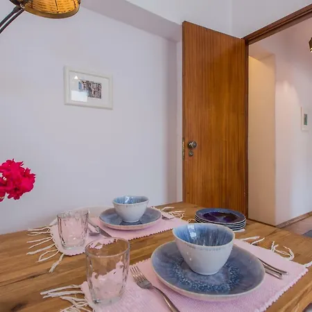 Apartament Light Filled Apartment, By Timecooler