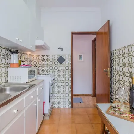 Light Filled Apartment, By Timecooler Apartament Lizbona