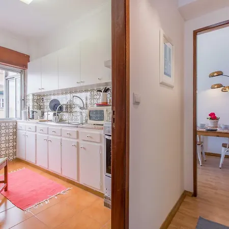 Light Filled Apartment, By Timecooler Apartament