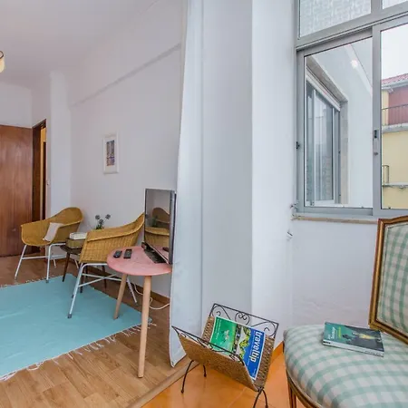Apartament Light Filled Apartment, By Timecooler *