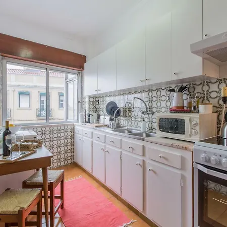 Light Filled Apartment, By Timecooler Apartamento Lisboa