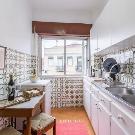 Light Filled Apartment, By Timecooler Apartamento *